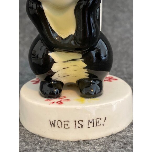 Vintage Anthropomorphic Ucagco Japan Skunk Figurine - Picture 3 of 9